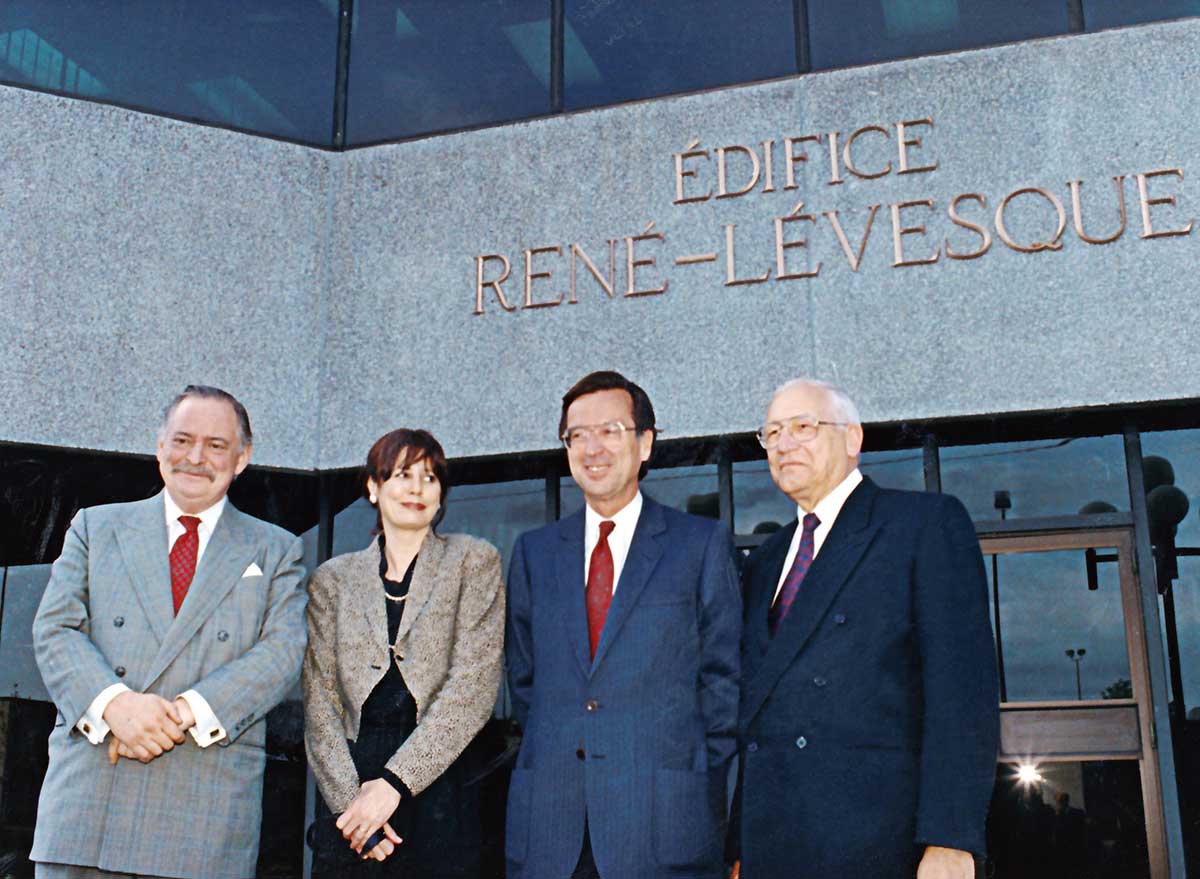 Inauguration de l'édifice René-Lévesque en 1990