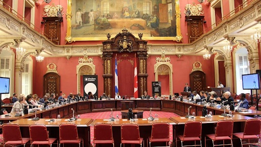 Séance d’ouverture des travaux au salon du Conseil législatif de l’Assemblée nationale du Québec